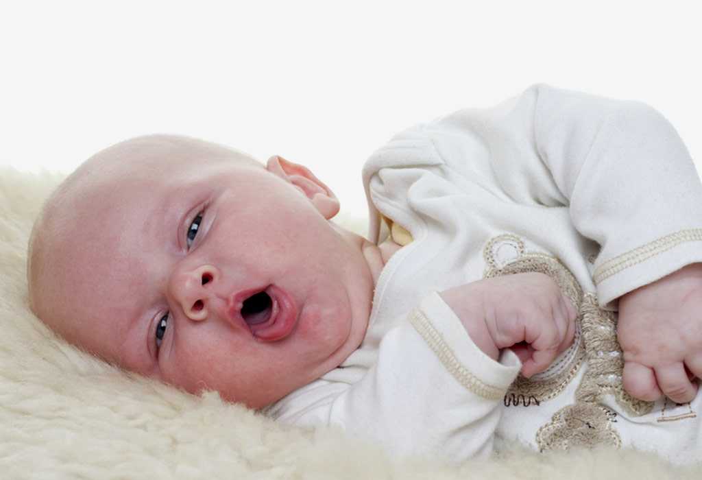 Новорожденные: что нужно и что не нужно лечить