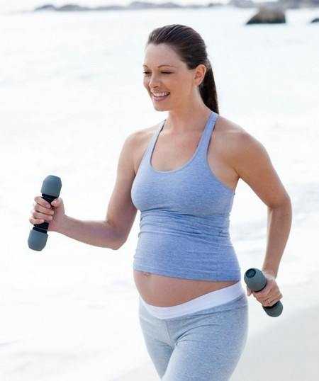 Занятия спортом во время беременности: советы и предостережения
