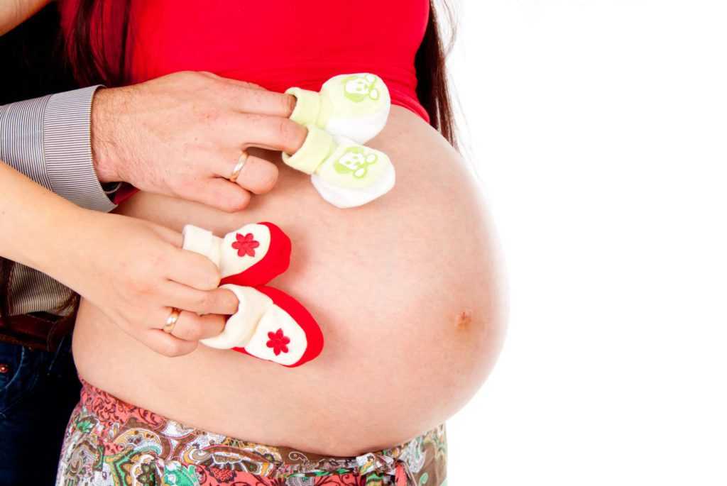 35 неделя беременности: ощущения будущей мамы, вес и развитие плода, возможные нарушения, полезные рекомендации