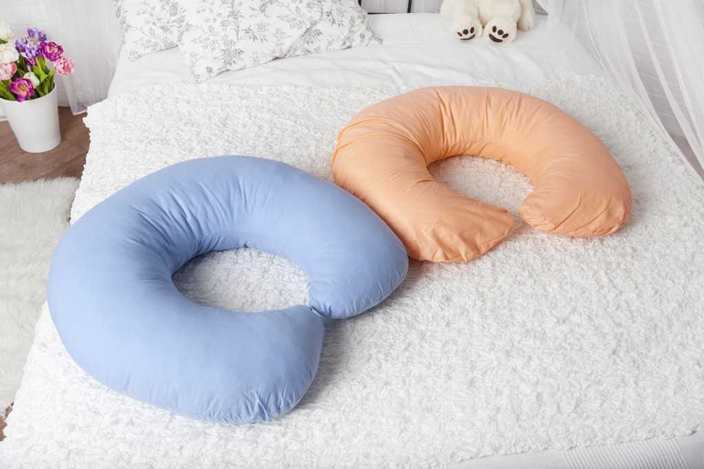 Подушка для беременных: выбор наполнителя и формы изделия, как правильно пользоваться
