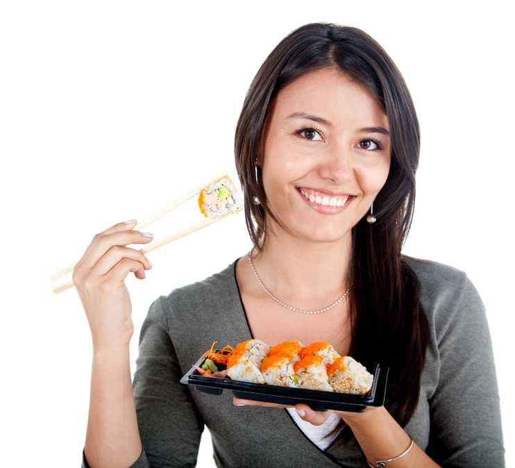 Блюда японской кухни для беременных: можно ли есть женщине суши и роллы
