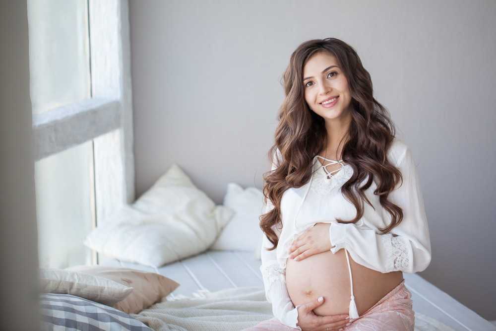 Идеи для фотосессии дома 🥗 беременной с мужем, домашняя фотосъемка для беременных девушек