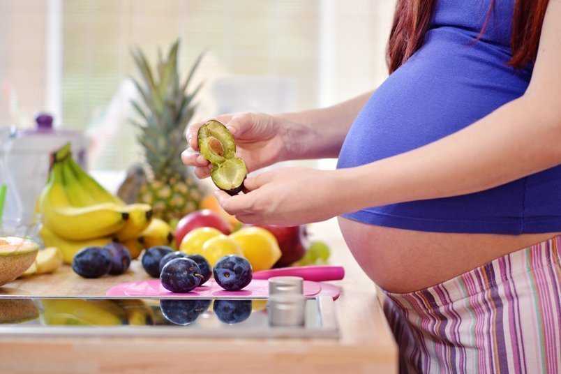 Что нужно есть беременным: 12 самых полезных продуктов при беременности